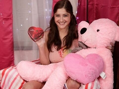 Sucer une bite, Brunette brune, Mignonne, Fille, Pigtail, Chatte, Chaussettes, Adolescente