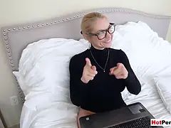 Røv, Blondine, Ældre lækkre kvinde, Hd, Mor jeg gerne vil kneppe, Pov, Stedmor, Tabu