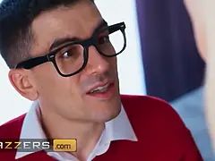 Tekintélyes didik, Cumizás, Szájba élvezés, Arcra űlés, Hd, Óriási, Nuni, Lovaglás