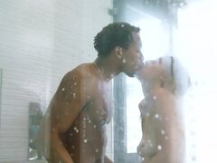 Grosse bite, Noire, Sucer une bite, Gode, Faciale, Interracial, Masturbation, Jouets