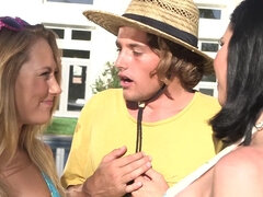 Czarny, Blondynka, Obciąganie, Hd, Mamuśka, Naturalne cycki, Trójkąt, Cycki