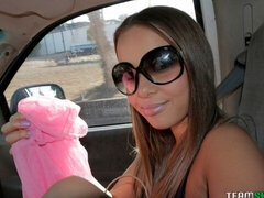 Stor pik, Brunette, Naturlige bryster, Pov, Barberet, Mager, Teenager, Bryster