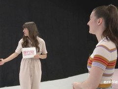 아마추어, 큰 음경, 오랄섹스, 남자친구, 게임, 독일인