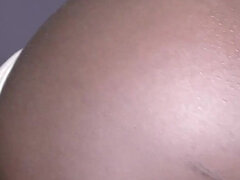 Amatőr, Hatalmas hátsó, Monumentális dákó, Fekete, Krémes süti, Nézőpont