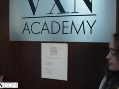 입에 사정, 사정 샷, 두여자와 한남자, 대단히, 보지, 타는, 쓰리섬, 젖가슴