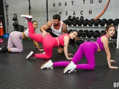 18, Iso perse, Iso kulli, Suihinotto, Takaapäin, Ryhmä, Laiha, Teini