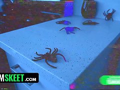 18 let, Amatéři, Stříkání spermatu, Hd, Různé pohledy, Vyholené, Krátké vlasy, Vyhublá