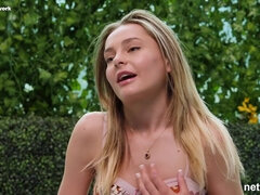 Amatoriale, Culo grosso, Pompino, Sega, Hardcore, Cavalcando, Ragazza