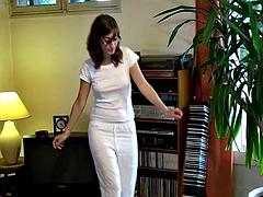 Brunetka, Fetiš, Zrezanie