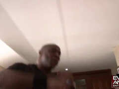 Blondine, Hardcore, Latina, Lingerie, Orgie, Piercing, Realität, Jungendliche (18+)