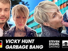 Enthousiasteling, Blond, Sperma in mond, Duits, Hd, Moeder die ik wil neuken, Buiten, Tatoeage