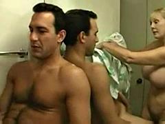 Stora tuttar, Blondin, Avsugning, Sperma shot, Ansiktsbehandling, Hardcore, Milf, Pov