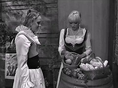 Baben, Stora tuttar, Blondin, Fingering, Lesbisk, Tonåring, Tuttar