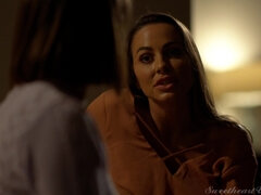 Velké kozy, Brunetka, Dildo, Vlasaté, Podpatky, Lesbické, Výprask, Hračky