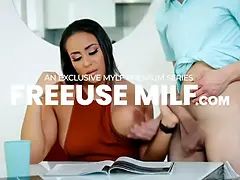 Klietelaar, Oudere vrouw, Hd, Slipje, Gezichtspunt, Douche, Tieten likken, Vibrator