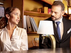 Hatalmas hátsó, Monumentális dákó, Tekintélyes didik, Szőke, Cumizás, Kutya póz