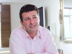 Bruinharig, Man, Moeder die ik wil neuken, Kut duiken, Satijn, Strak, Tieten likken