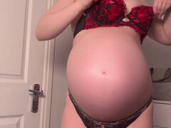 Ellie Louise In Part 2 Try On Haul Of My Pre Pregnancy Clothes 9 Months Pregnant