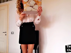 Amatéri, Mačiatko, Blondína, Britskej, Femdom, Podpätky, Spodná bielizeň, Sólo