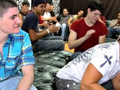 Amatör, Fetisch, Homosexuell, Party, Porrstjärnor, Offentlig, Tatuering, Voyeur