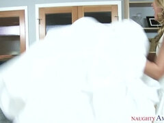 Американки, Анальный секс, Жопа, Блондинки, Член, Натуральные сиськи, Сиськи, Свадьба