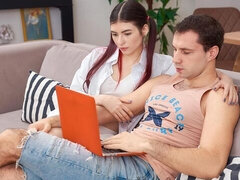 Watch bubbly Luna Lynx's trailer