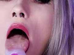 Amatoriale, Carina, Vibratore, Solo, Tatuaggi