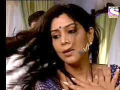 Sakshi Tanwar super hot Indian Aunty getting seduced by a enormous Uncle