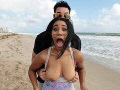 Cul, Gros seins, Noire, Sucer une bite, Branlette thaïlandaise, Interracial, Embrassement, Seins naturels