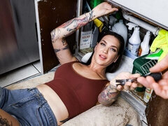 Stor røv, Stor pik, Store bryster, Pik sutte, Brunette, Hundestilling, Mor jeg gerne vil kneppe