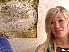 Anal, Sucer une bite, Faciale, Talons, Branler, Embrassement, Transsexuelle, Jarretelles