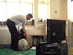 Svart, Avsugning, Brittisk, Doggystyle, Dominans, Naturliga tuttar, Trosor, Spanking