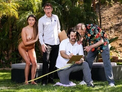 Culo grosso, Grande cazzo, Pompino, Brunetta, Da dietro, All'aperto