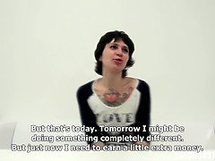 Tattoed Short Hair Brunette Givving a Head