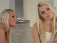 Blondine, Fanget, Utro, Lingerie, Naturlige bryster, Ridning, Barberet, Bryster