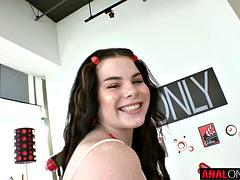 Anal, Stor kuk, Avsugning, Brunett, Creampie, Tuttar