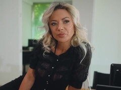 Shalina Devine wants to get sloppy with dick and cum