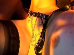 Rjavolaska, Zunanji izliv, Dominacija, Gangbang, Hardcore, Kratki lasje