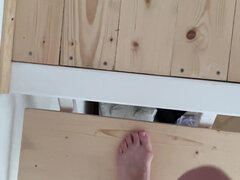 Ποδολαγνεία, Σπιτικό, Μόνος, Περίεργο