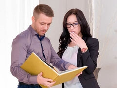 Blasen, Braunhaarige, Handjob, Küssen, Muschi, Rasiert, Dürr, Jungendliche (18+)