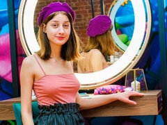 Amatør, Stor røv, Store bryster, Onani, Kort hår, Mager, Solo, Teenager