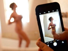 In den arsch, Grosser arsch, Grosse titten, Blondine, Doppelpenetration, Milf, Mann mann frau, Rasiert