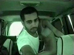 Arab, Bitch, Bil