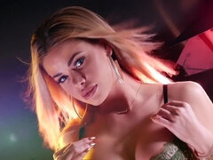 Gros seins, Sucer une bite, Gorge profonde, Queue, Hd, Pov, Suçant, Adolescente