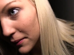 Enthousiasteling, Blond, Stel, Lul, Hongaars, Geld, Buiten, Openbaar