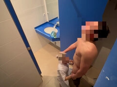 Kuřba, Péro, Exhibicionisti, Tělocvična, Honění, Masturbace, Realita, Záchod