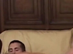 Anális szex, Hatalmas hátsó, Tekintélyes didik, Cumizás, Gesztenyebarna, Szájba élvezés, Ondó fröcskölés, Nuni