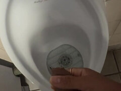 Cruising at Public Toilet in London