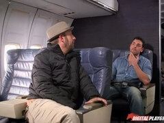 Κώλος, Ξανθιά, Χύσιμο, Στο πρόσωπο, Μαλακία με το δάχτυλο για γυναίκες, Φυσικά βυζιά, Πίρσινγκ, Ματάκιας