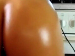 Amatéři, Zadek, Velký zadek, Kuchyně, Milf žcbp, Sólo